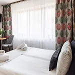 Aparthotel Delta Garden 4*