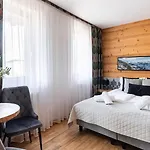 Delta Garden Aparthotel 4*