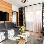 Delta Garden Aparthotel 4*