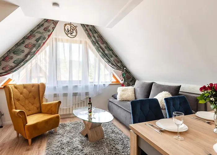 アパートホテル Delta Garden 3*